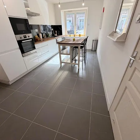 Maison Rénovée De 3 - Confortable, Calme Et Spacieuse Treveray